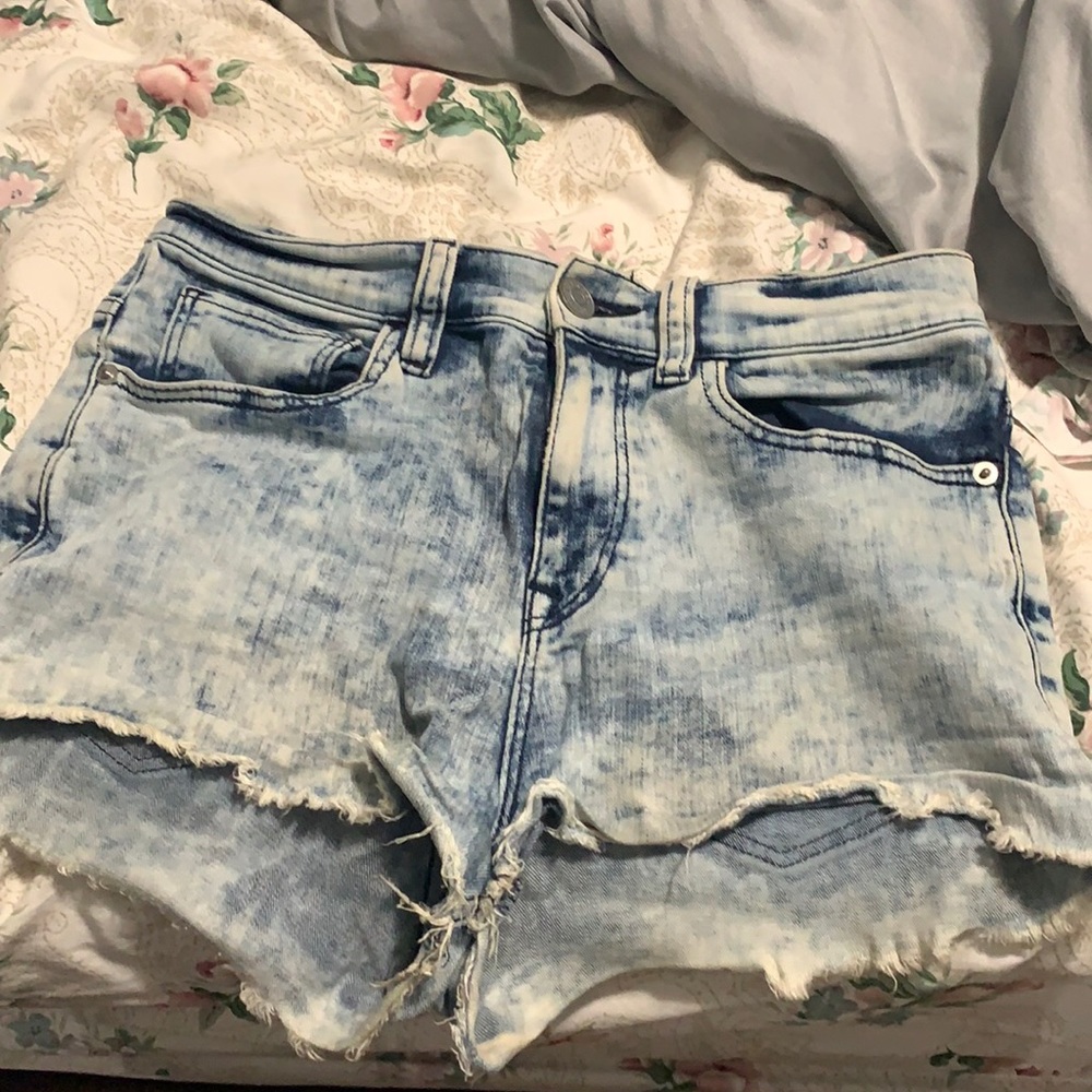 Express high waisted Jean shorts